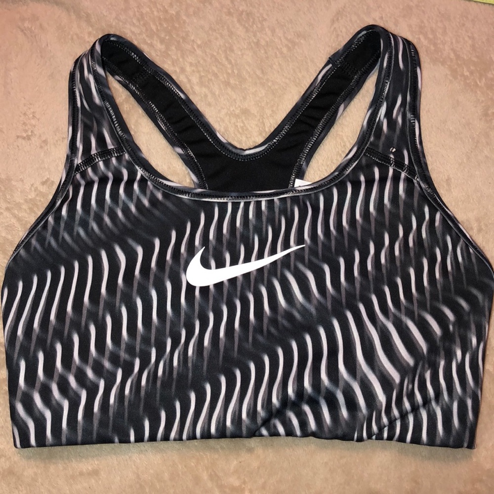 NIKE SPORTS BRA XS